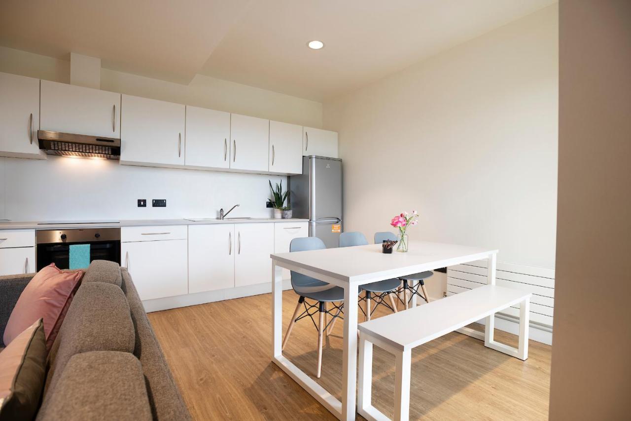 Goldcrest Village Apartments University Of Galway Eksteriør billede